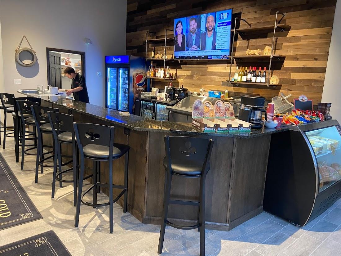 Lucky Bernie's Menu image 4